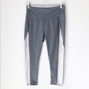 ATHLETA Gray & White Capri Yoga Pants